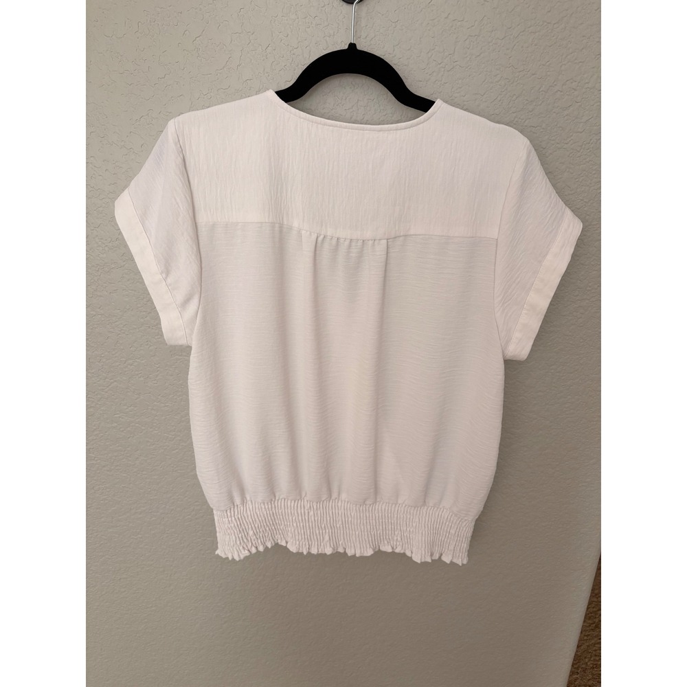 Women's Nine West Off White Dolman
Surplice Top Size Large - Picture 3 of 6